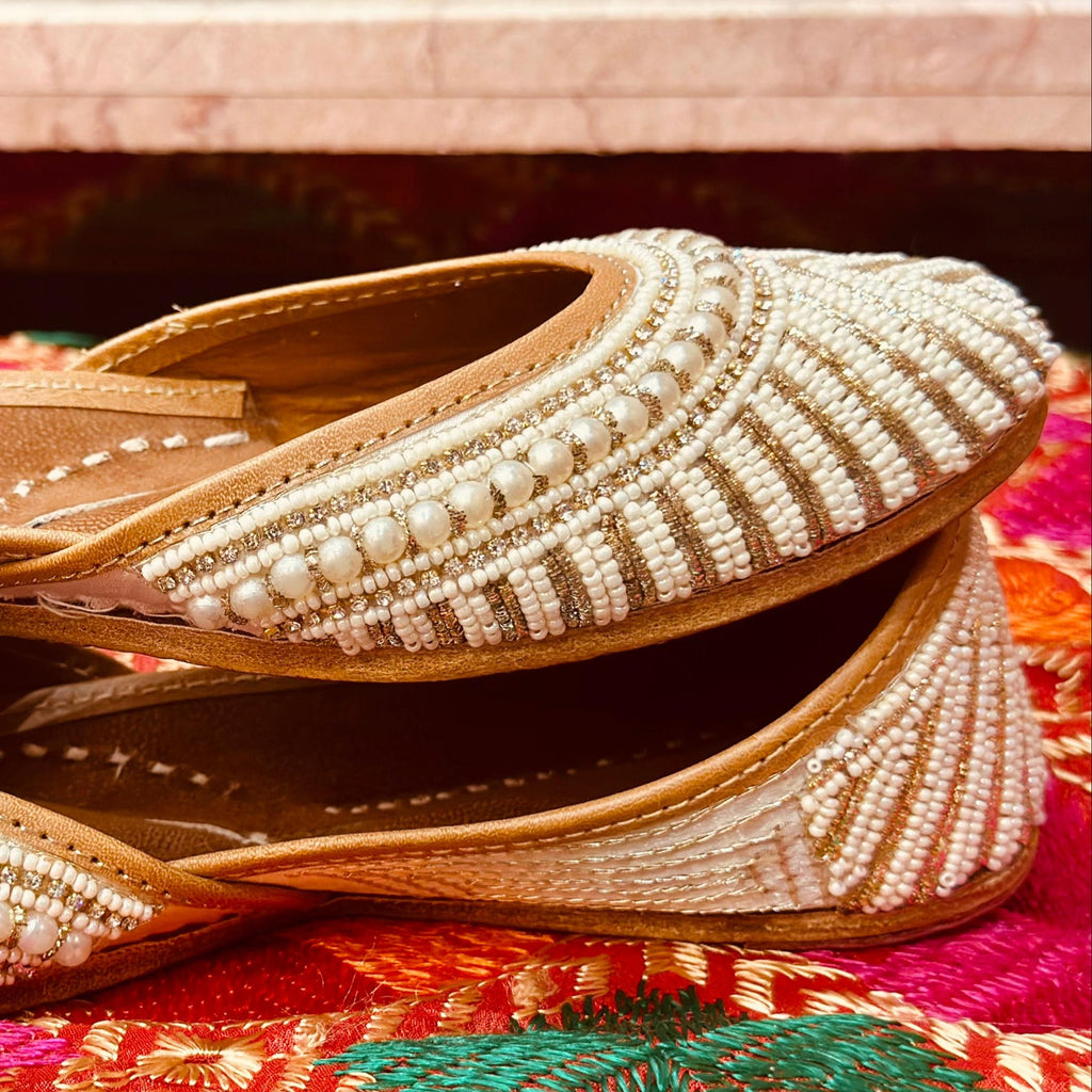 Punjabi Jutti Heavy Pearl Work2506